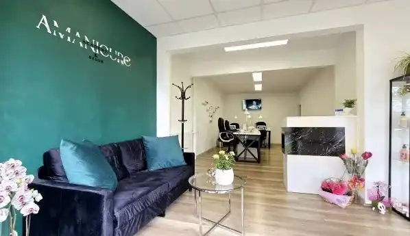 Amanicure Academy & Salon — снимка на обекта