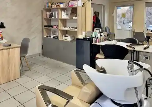 Azature Beauty Studio — снимка на обекта