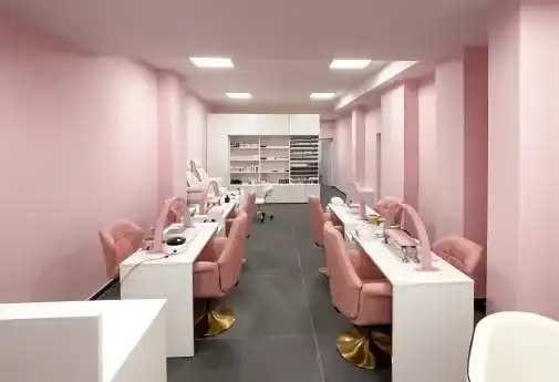 Barbie Dreams - Facial Bar & Nail Spa