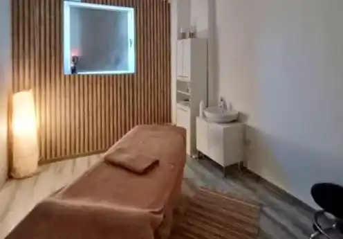Boni's Beauty Studio — снимка на обекта