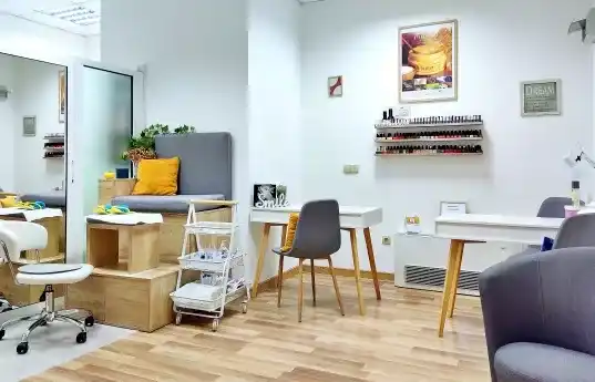 EMI Beauty and Nail Studio