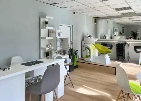 Evvy Beauty Salon
