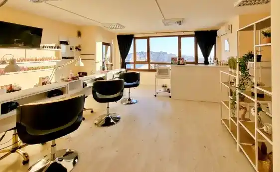 MG Nails Studio