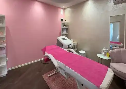 Pink Opium Aesthetic Center - Младост — снимка на обекта
