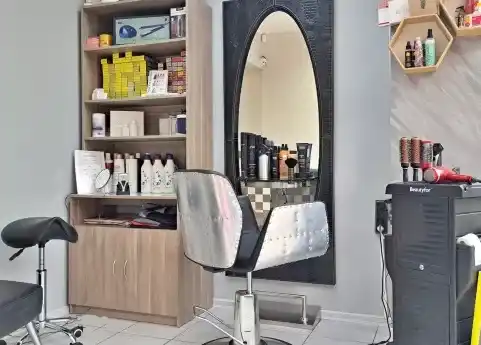 PM Salon