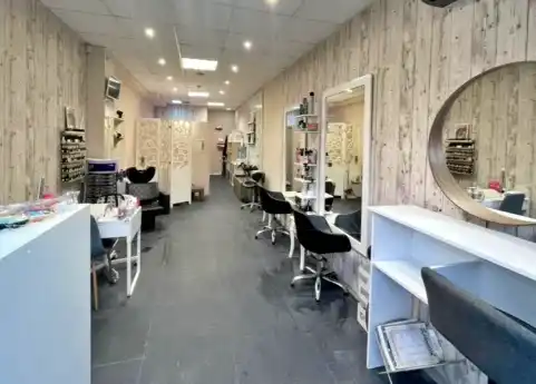 Splendid Hair & Nails — снимка на обекта