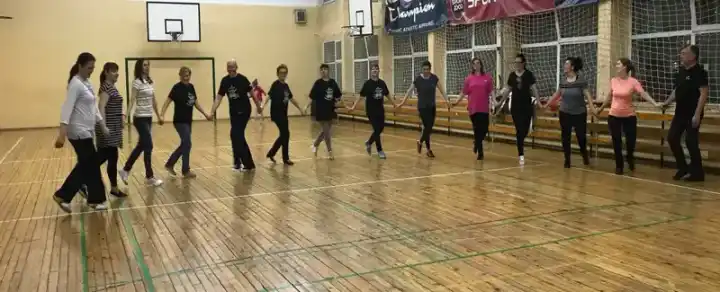 Ансамбъл Чинари - Дружба