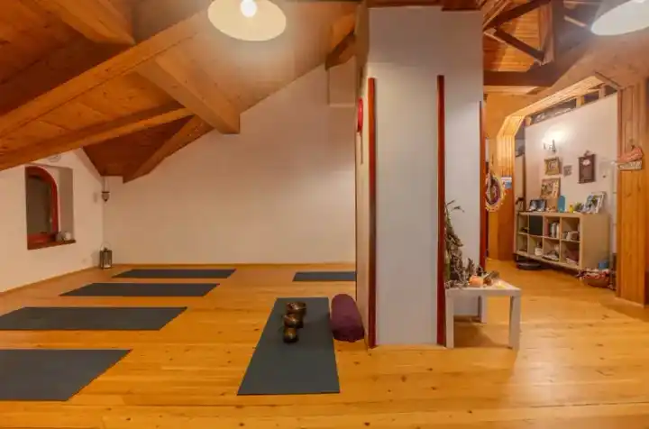 Ashtanga yoga shala