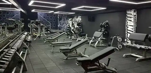 Публично изображение — Fitness Titanium Слатина