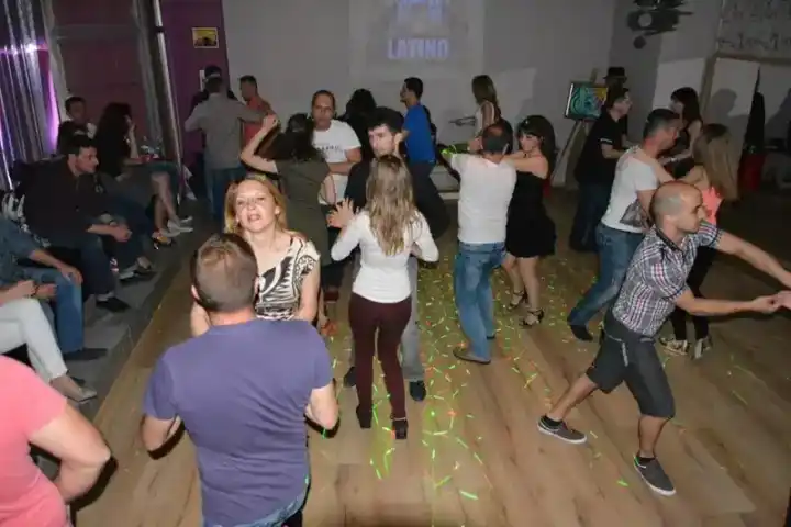 IDance Ilin&Eli