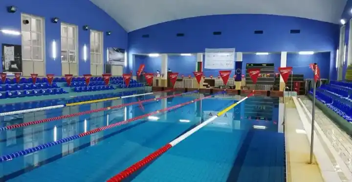 Плувен басейн Спортна палата