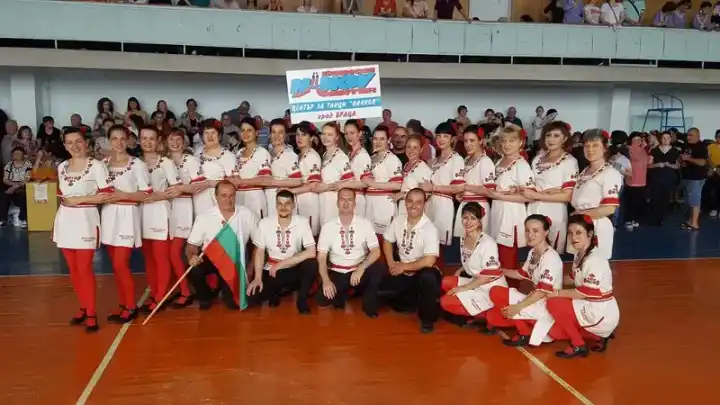 Танцова школа Нанков - Търговска