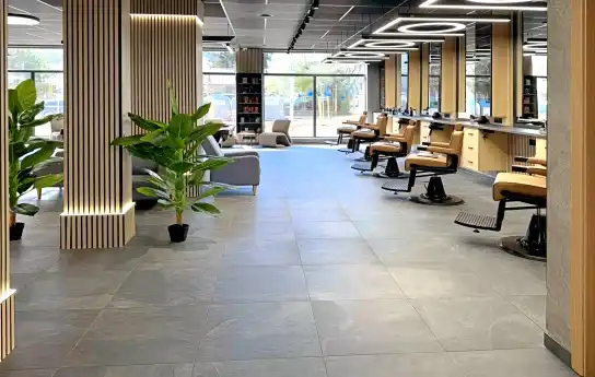 The Corner Barber Shop I — снимка на обекта