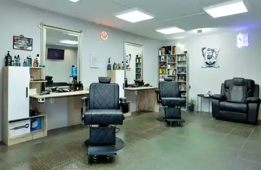 Thirteen Cuts Barbershop — снимка на обекта